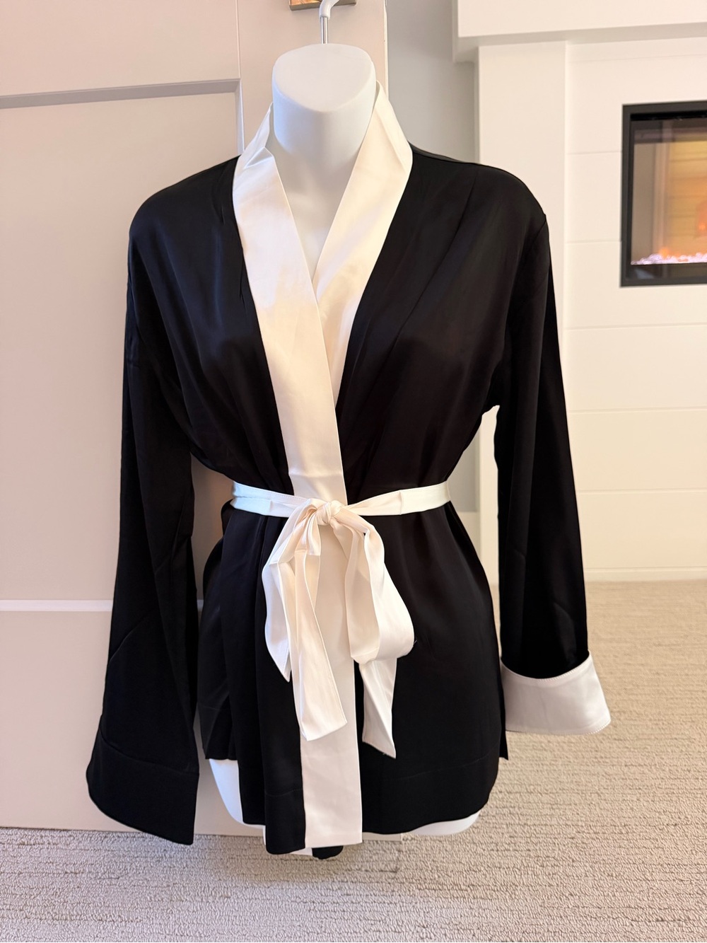 GOLD HAWK Beautiful Satin Kimono Style Belted Wrap Top Sz S NWT $240!!